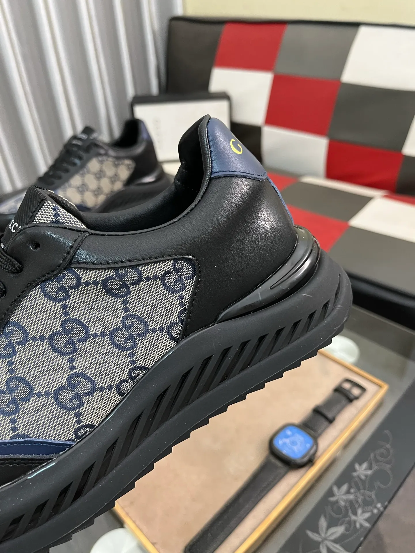 Men's shoes 💰458⌚️⌚️[GUCCI] The latest trendy men's casual shoes, the fabric is made of embossed cowhide imported from Italy, comfortable sheepskin lining + feet, the original outsole is wear-resistant and non-slip, high-level version, size: 38-444️⃣Colors available